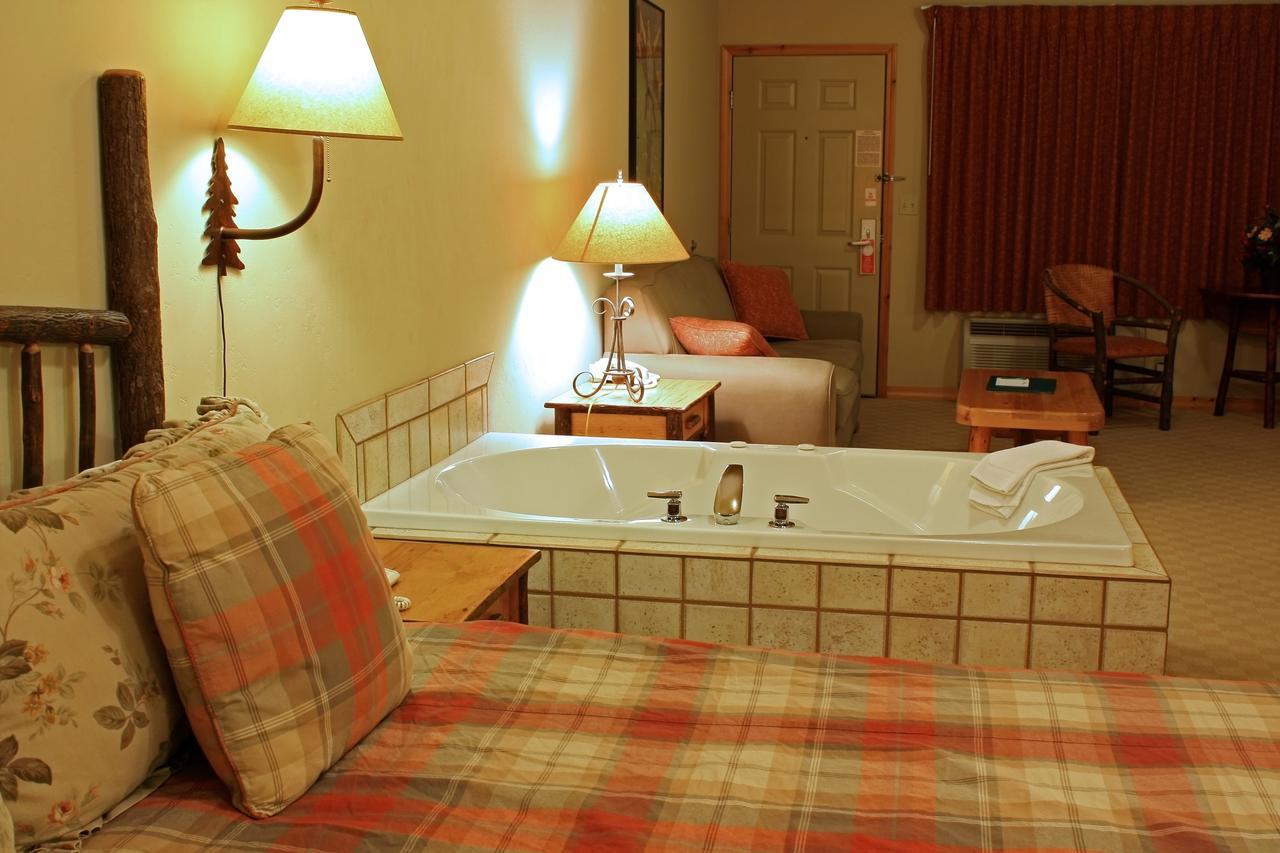 Mountain Lake Lodge Woods Bay 外观 照片