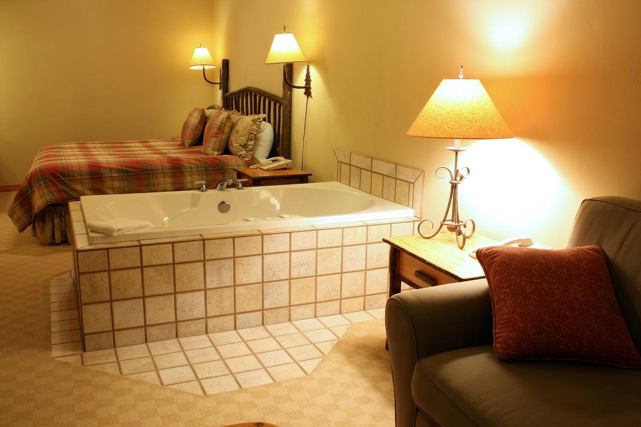 Mountain Lake Lodge Woods Bay 外观 照片