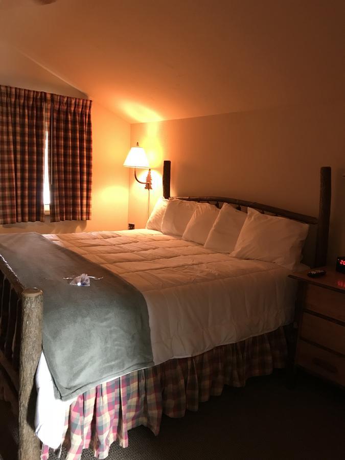 Mountain Lake Lodge Woods Bay 外观 照片